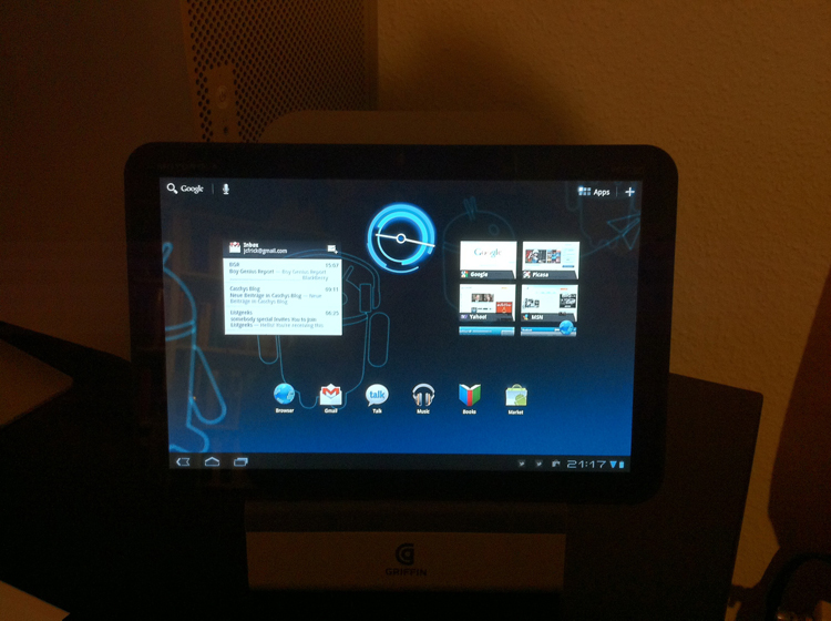 Motorola Xoom Android 3.0 Honeycomb Tablet