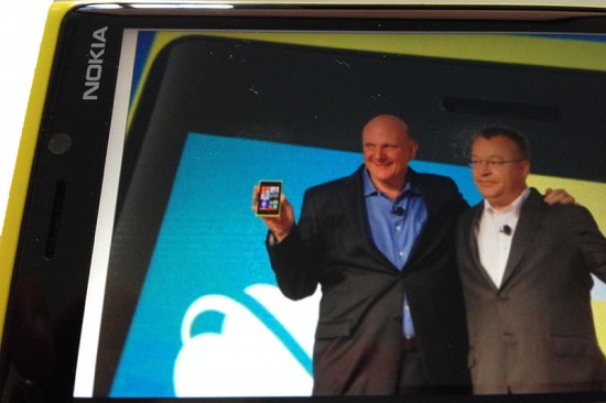 Balmer-and-Elop-on-Lumia-920