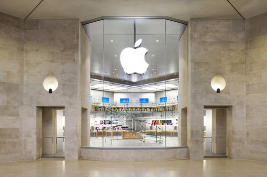 Apple Store Louvre Paris