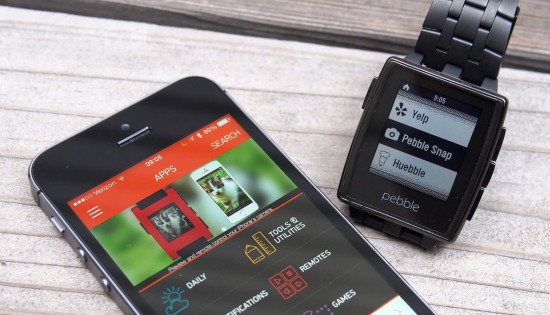 Pebble-appstore-with-Pebble-Steel